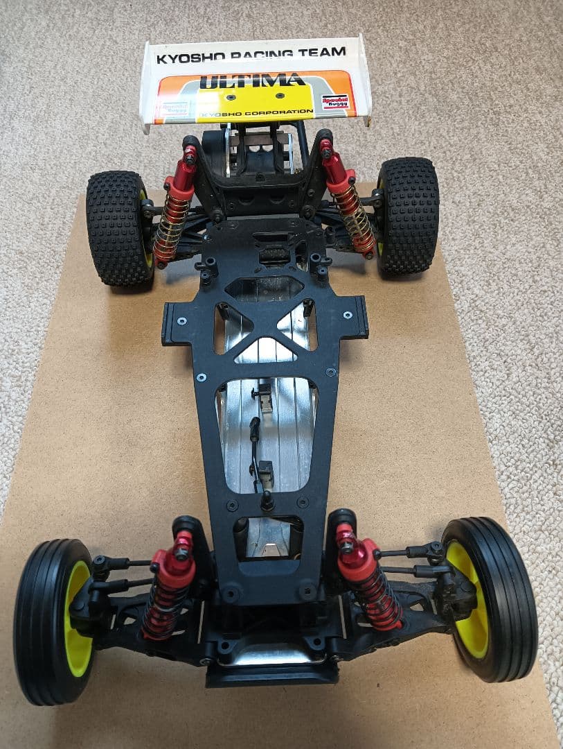京商　アルティマ　 ラジコン　バギー