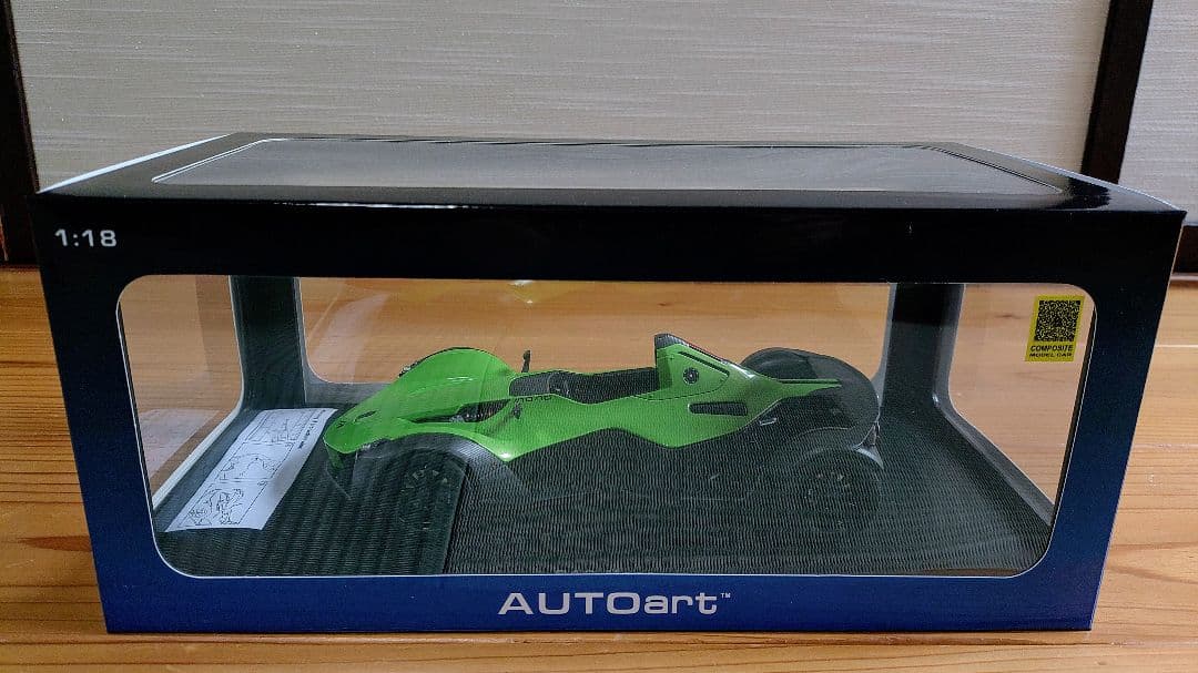 1/18　ミニカー　オートアート　BAC　MONO　AUTOart　ロータス