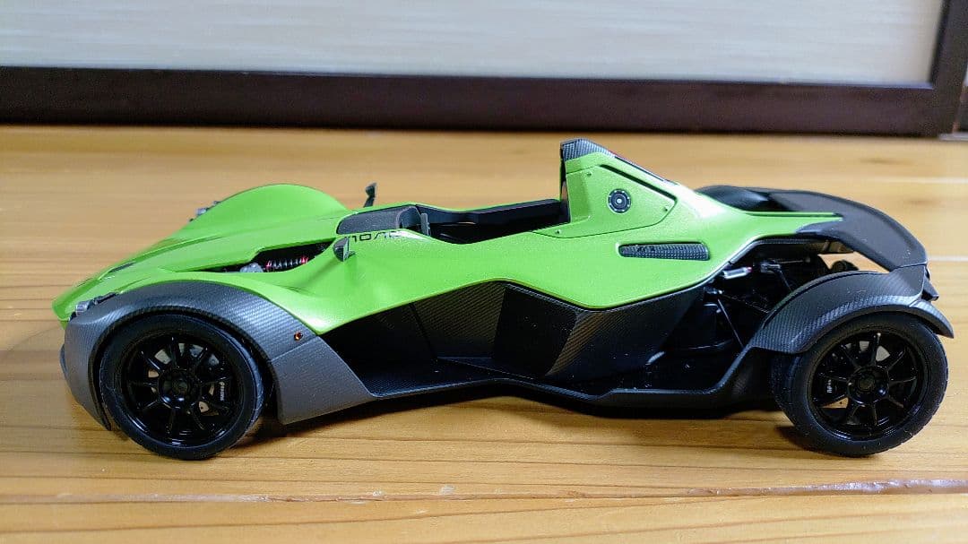 1/18　ミニカー　オートアート　BAC　MONO　AUTOart　ロータス