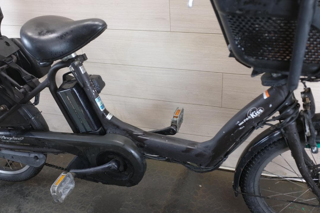 良品新基準ヤマハPAS　KISS　20インチ　3段8.7Ah（4点灯）充電器あり