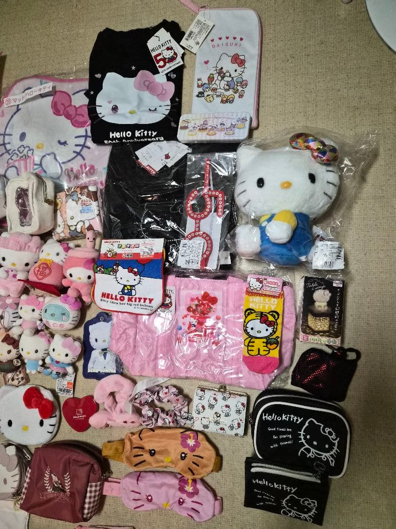 ハローキティグッズ まとめ売り 60点以上セット