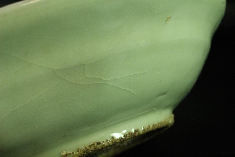 中国美術 白磁 刻 三魚紋 盤 φ31.5cm 明(K-XA764)