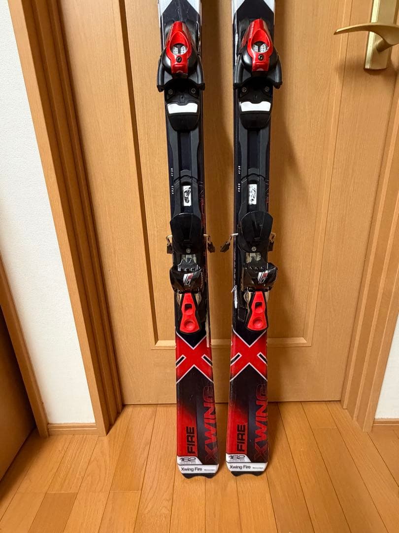 SALOMON FIRE X-WING スキー 板. 162cm