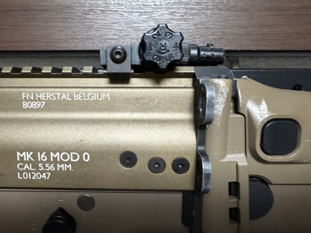 東京マルイ　次世代電動ガン SCAR-L