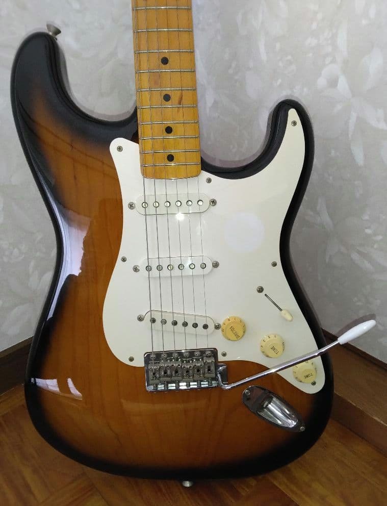 再値下げFender Japan ST54-80AM 美品