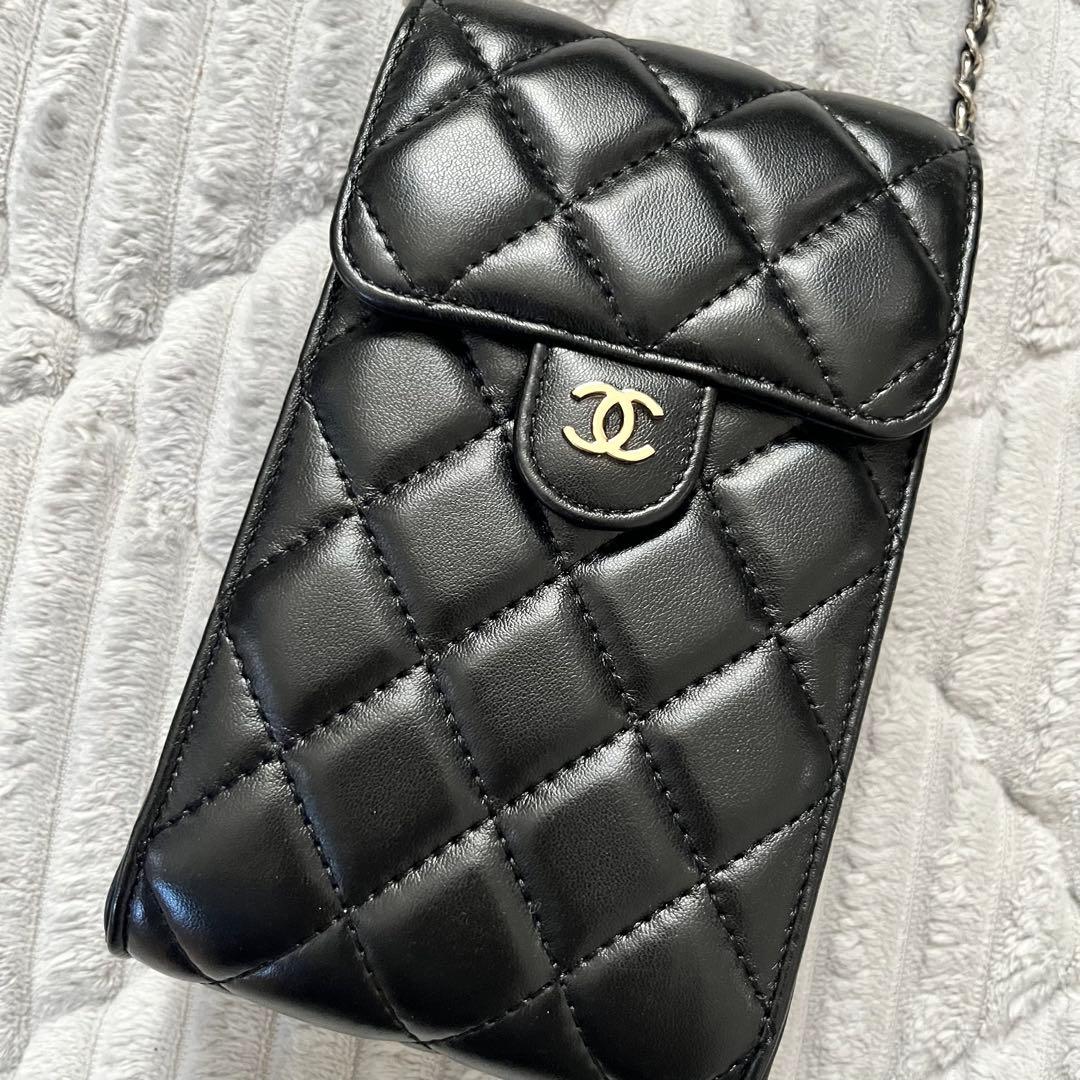 daimiki57 様CHANEL ブラック スマホショルダー　ノベルティ