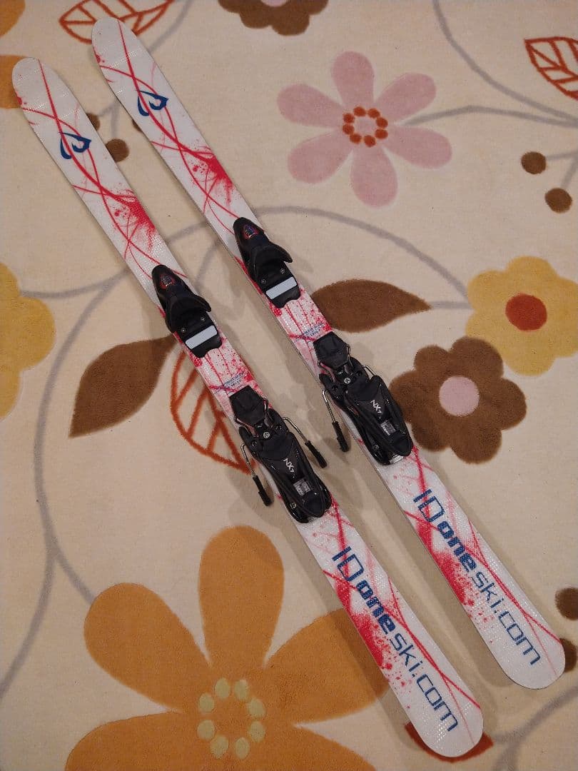 IDone アイディーワンMR-J 130cm モーグル スキー板 ジュニア用