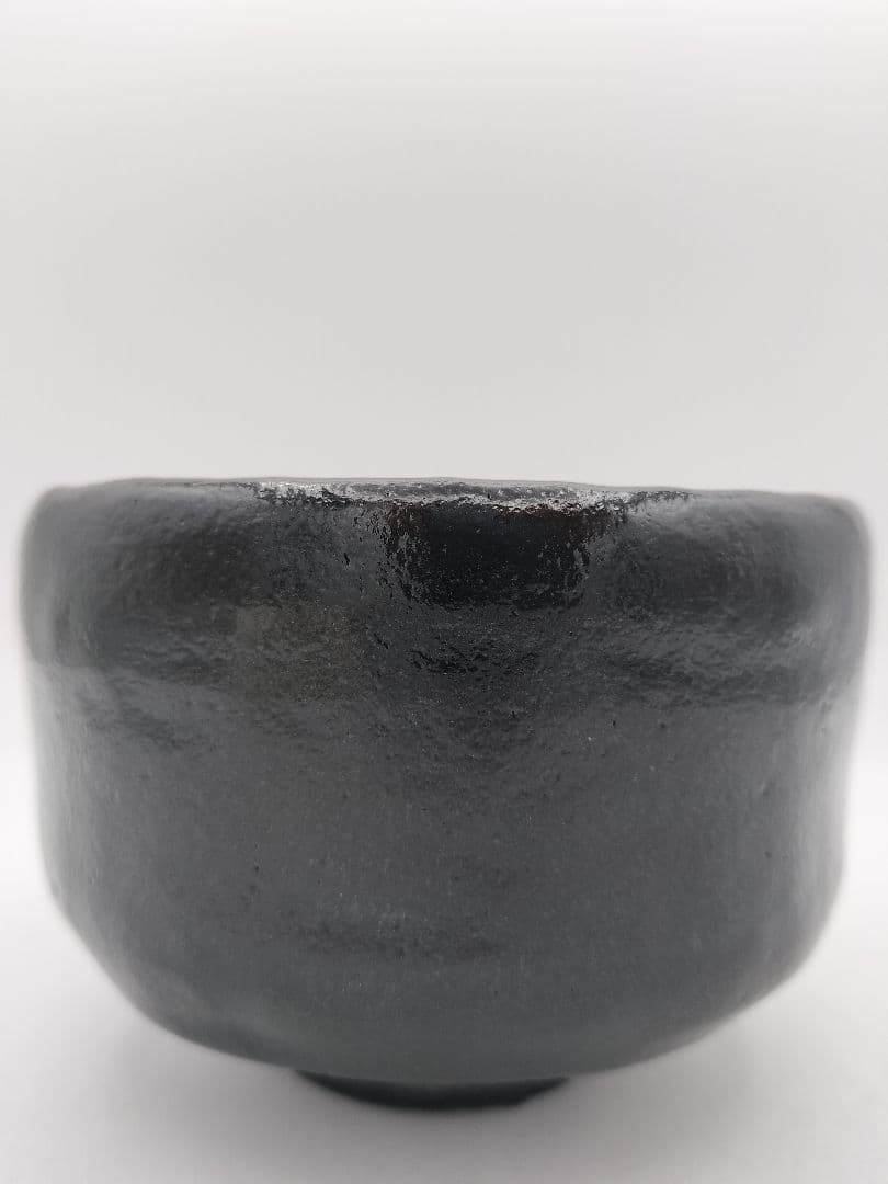 c048【新品・未使用】茶碗 黒楽 跳馬 松楽窯 紙箱 茶道具