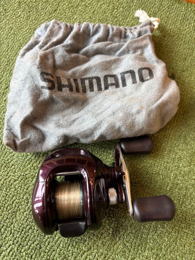 SHIMANO スコーピオン1000 ベイトリール