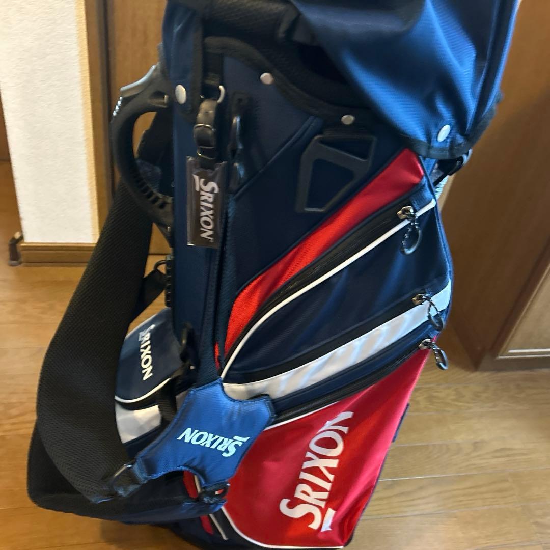 新品　Srixon スタンド式キャディバッグ