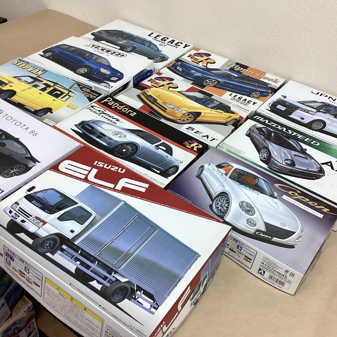 アオシマ 1/24スケール プラモデル11点まとめ売り いすゞエルフなど 未組立