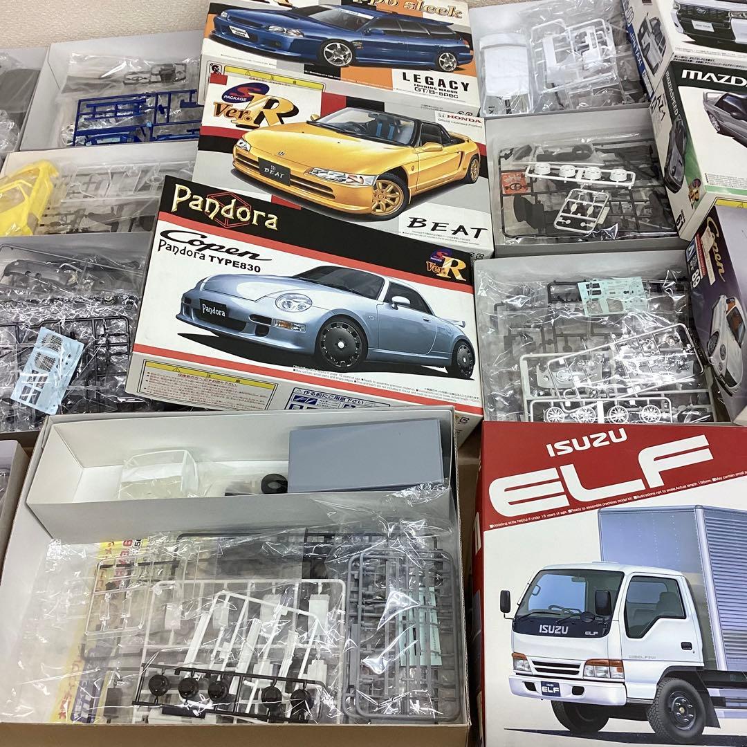 アオシマ 1/24スケール プラモデル11点まとめ売り いすゞエルフなど 未組立