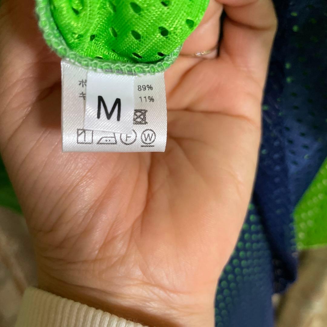 エムクラウン　フリル付き緑色テニスウェア　ワンピース