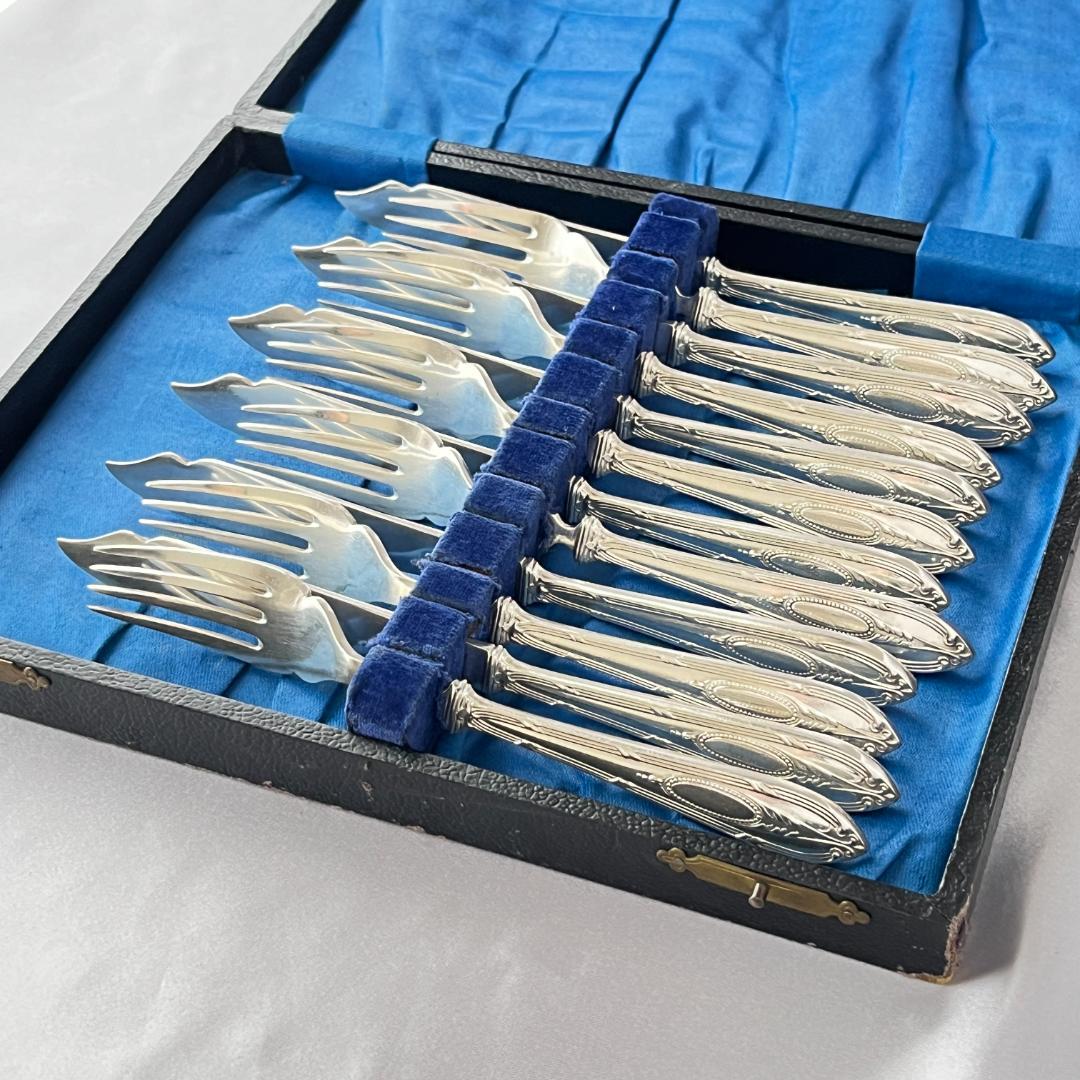 【Roberts & Belk】ビクトリアン カトラリーセット 12本