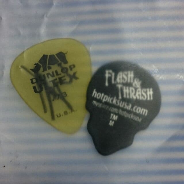 【値下げ】FT ソン・スンヒョン  サイン入りピック2点セット★