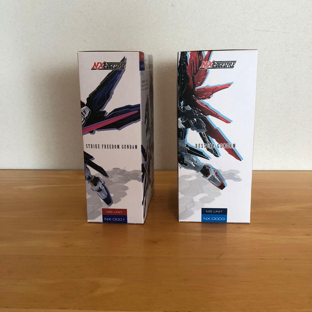NXEDGESTYLE ストライクフリーダムガンダム VS デスティニーガンダム