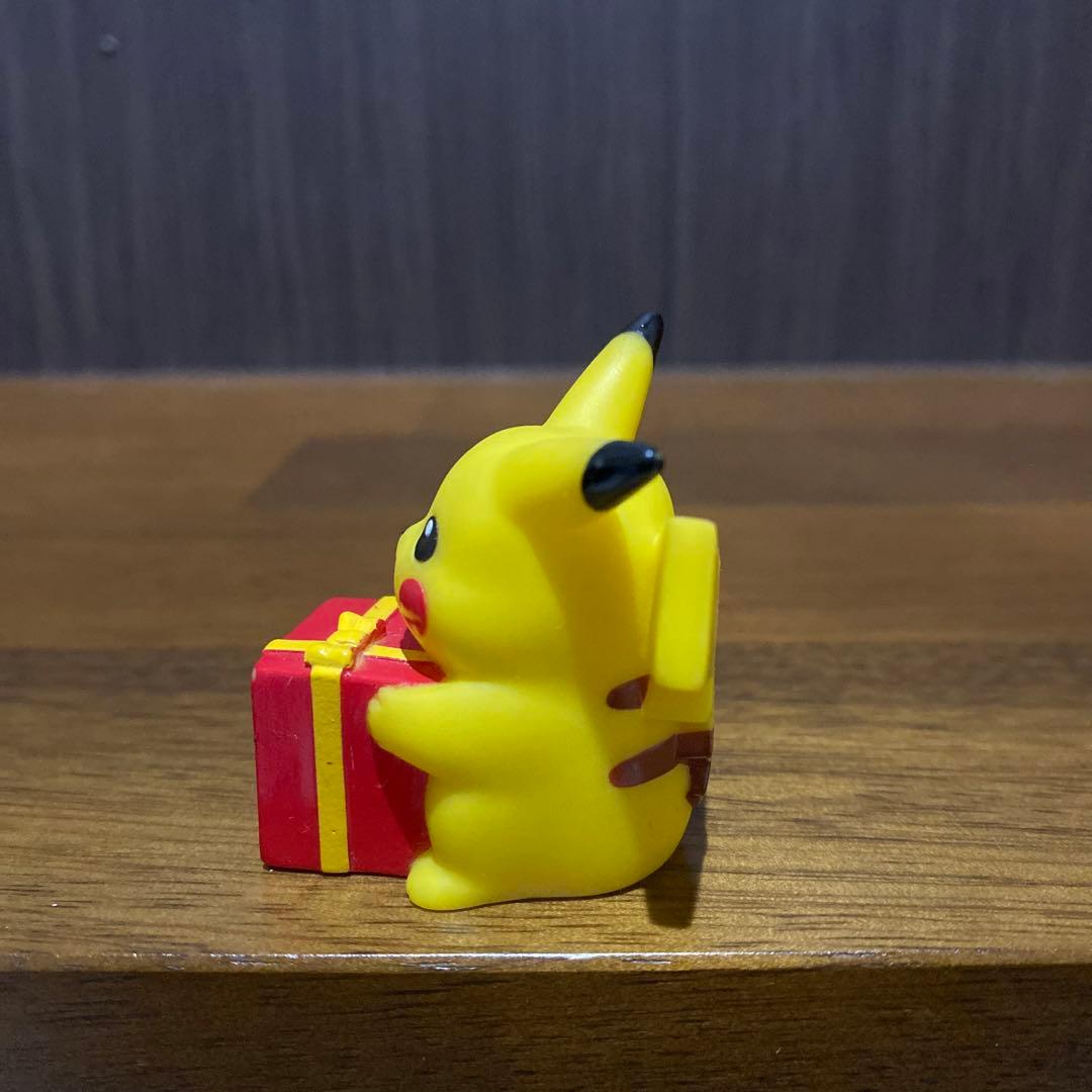 【抽選品/限定3,000個/非売品/2006】10thアニバーサリー　ピカチュウ