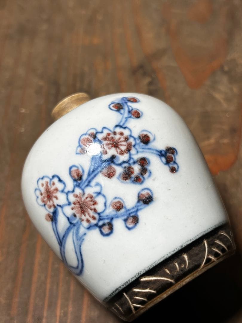 清　釉里紅花文小壷　骨董品