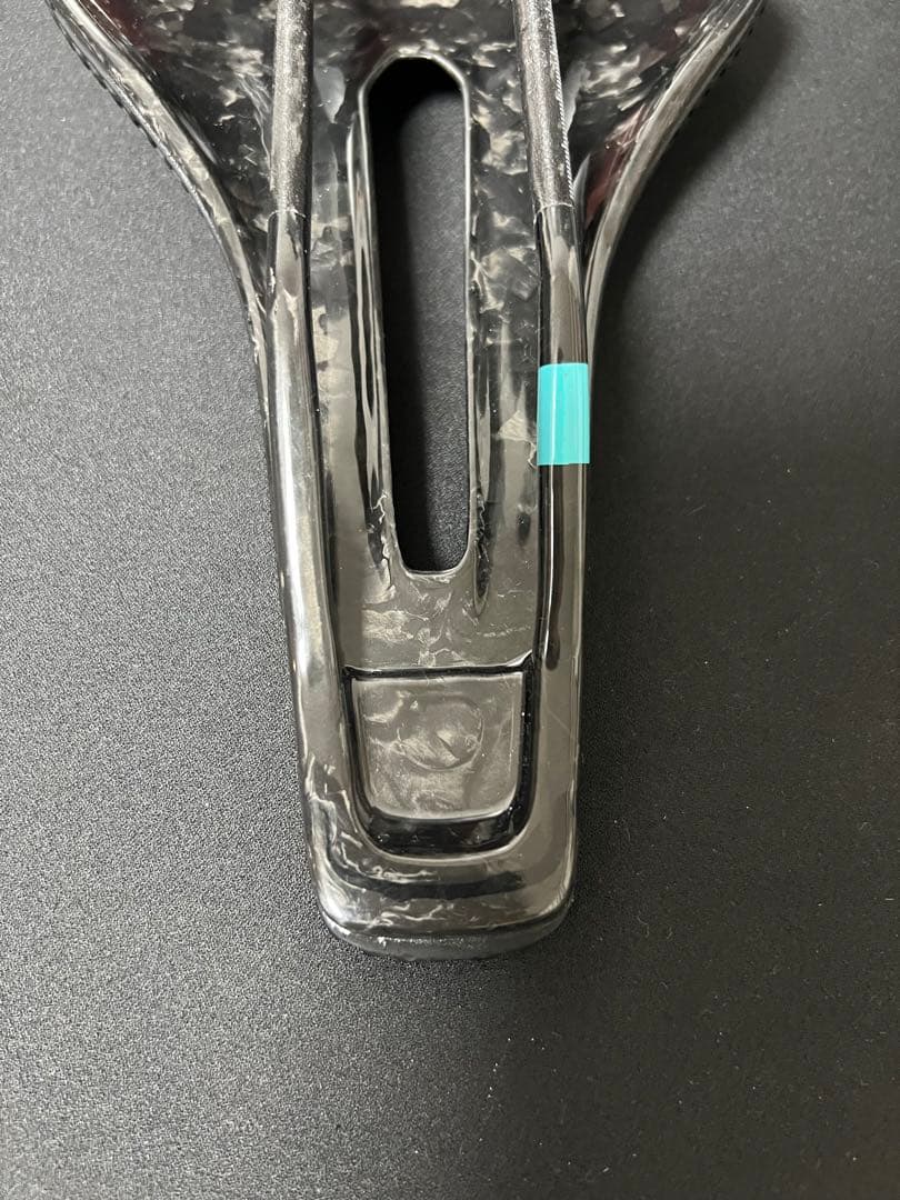 新品 RYET エアロ フルカーボン 3Dプリント サドル 軽量