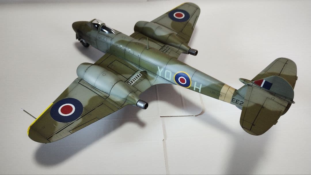 プラモデル完成機　1/48　グロスターミーティアF.3