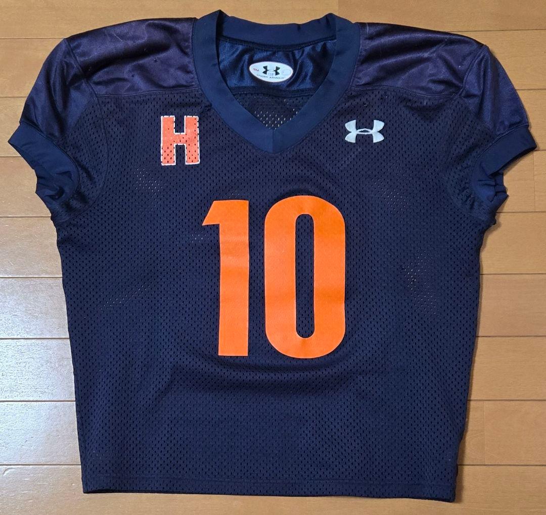 法政大学 アメリカンフットボール(アメフト) オレンジ、トマホーク