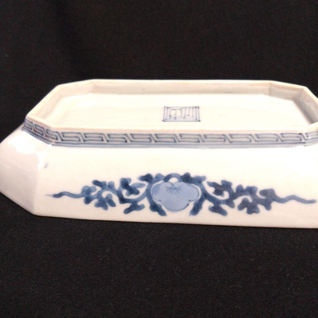 藍柿右衛門唐獅子雪輪文隅切長皿