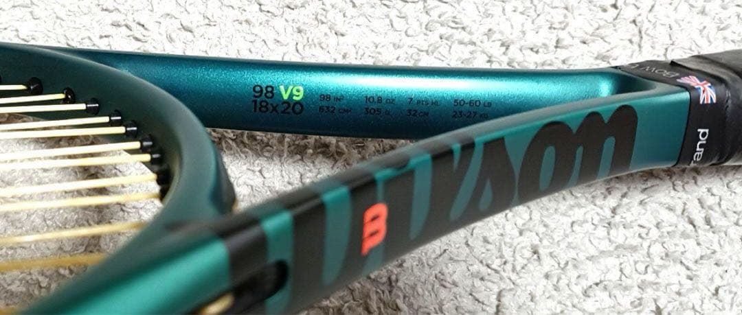 【美品】Wilson Blade 98 V9 18×20【G3】