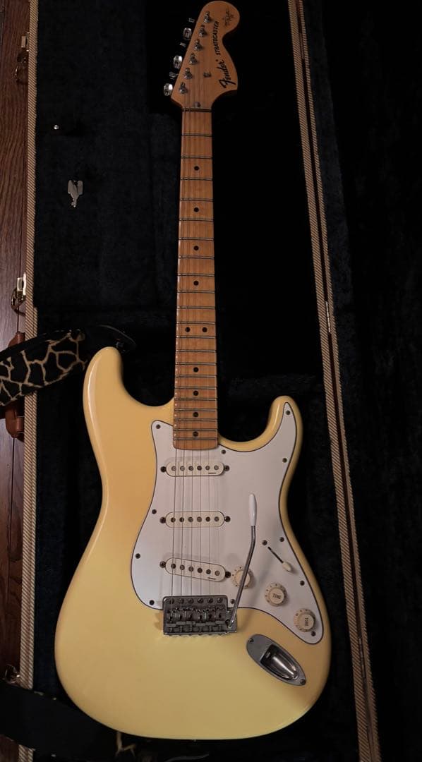 Fender Japan ST71-140 イングヴェイシグネーチャーモデル