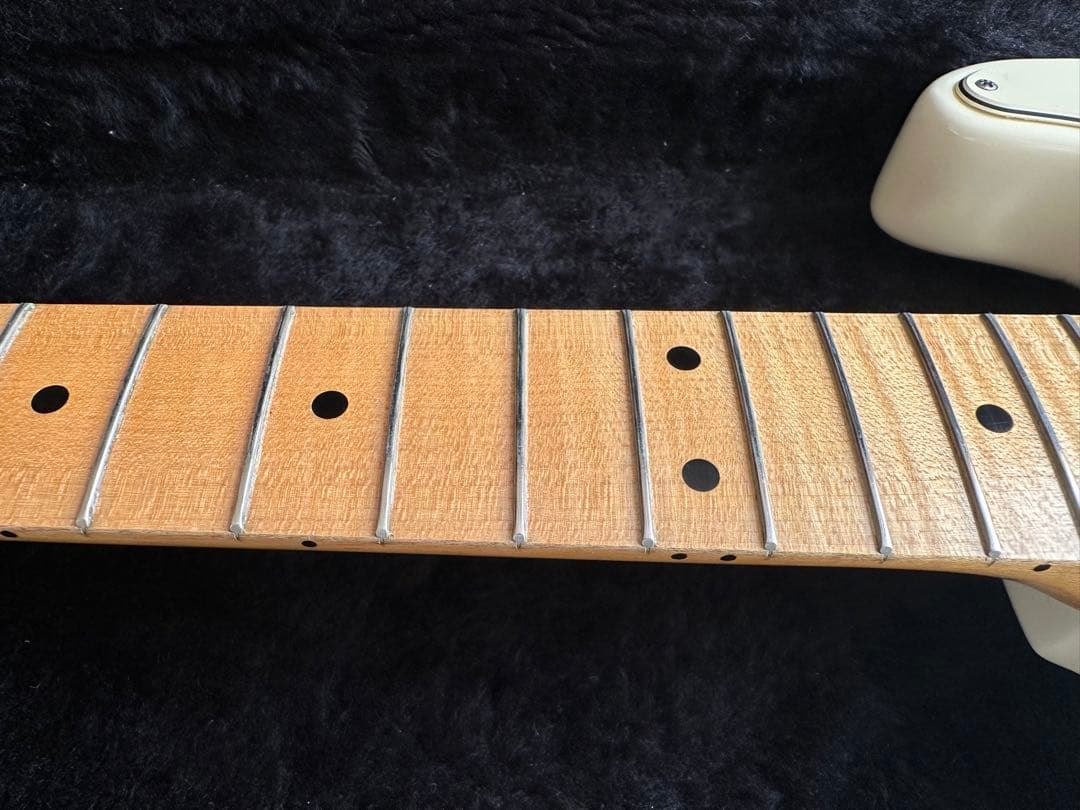 G&L USA ASAT Classic (極上フレイムメイプルネック)