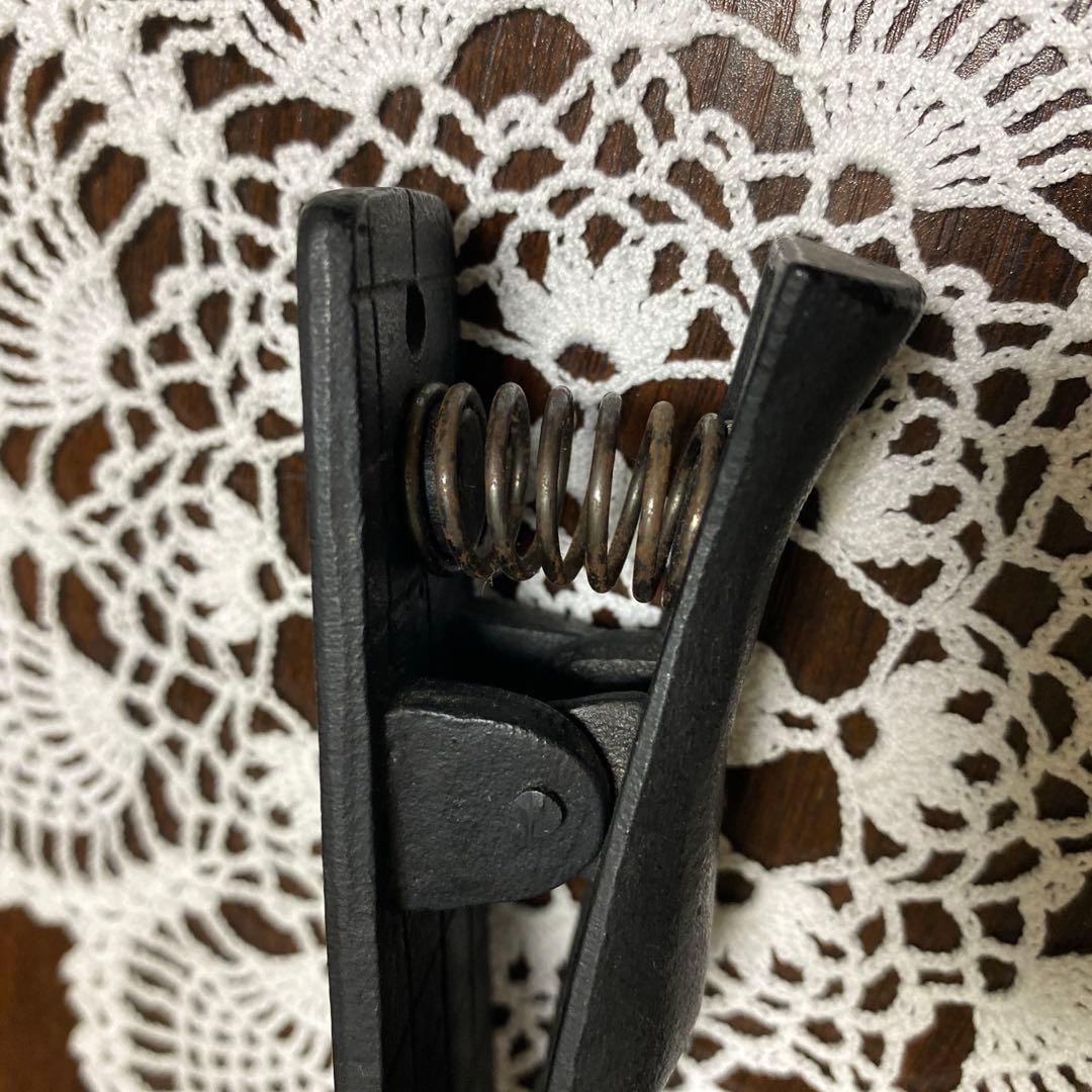 ハンドクリップ　淑女の手　　　　　　ペーパーウエイト