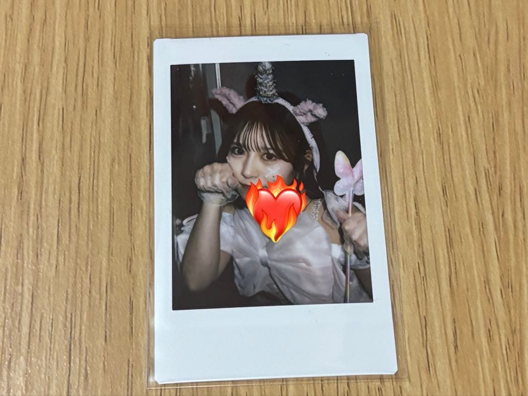 月足天音　LARME限定チェキ