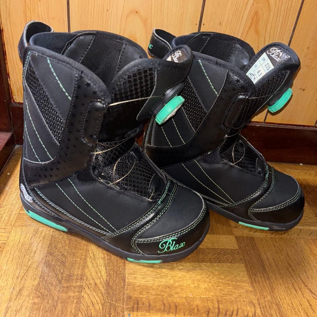 FASTECレディーススノーボードブーツ　BOA ダイヤル式　23．5
