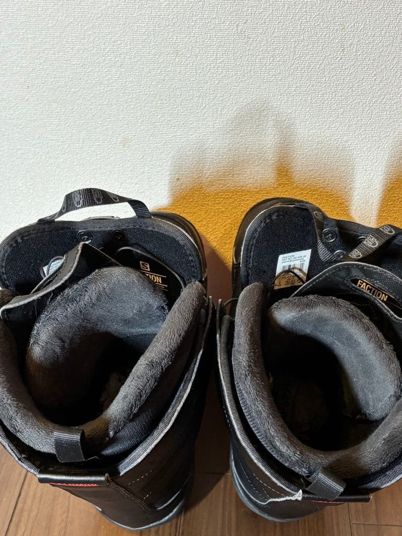 Salomon サロモンスノーボードブーツ ブラック/レッド