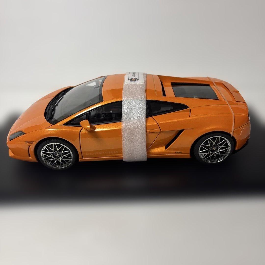 ミニカー LAMBORGHINI GALLARDO LP560-4