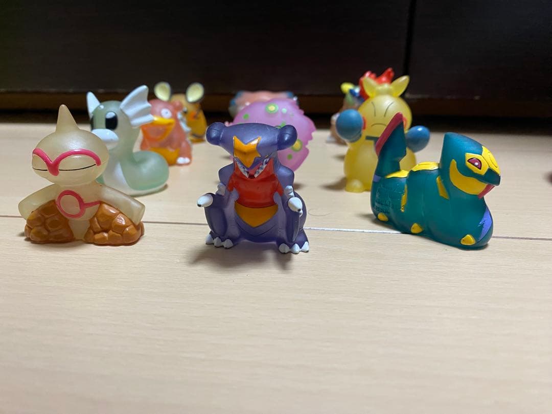 ポケモンキッズ　指人形　クリアver ガブリアス　ハブネーク　ヤジロン　ポケモン
