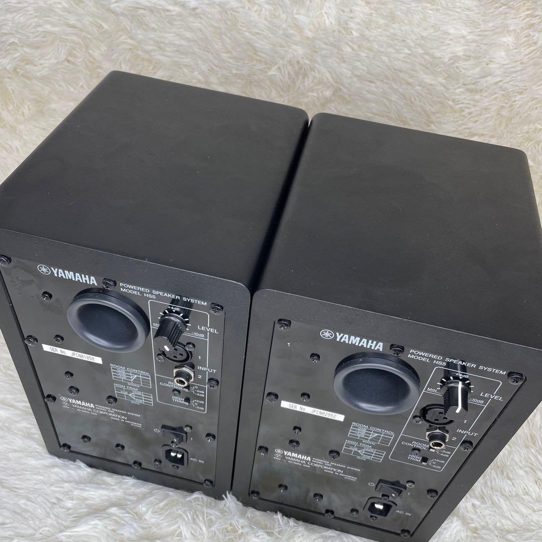 YAMAHA HS5 パワードスピーカー スタンド ケーブル付き
