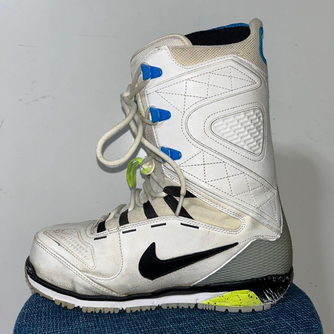 レアNIKE ZOOM怪獣　ナイキ　スノーボードブーツ　25cm