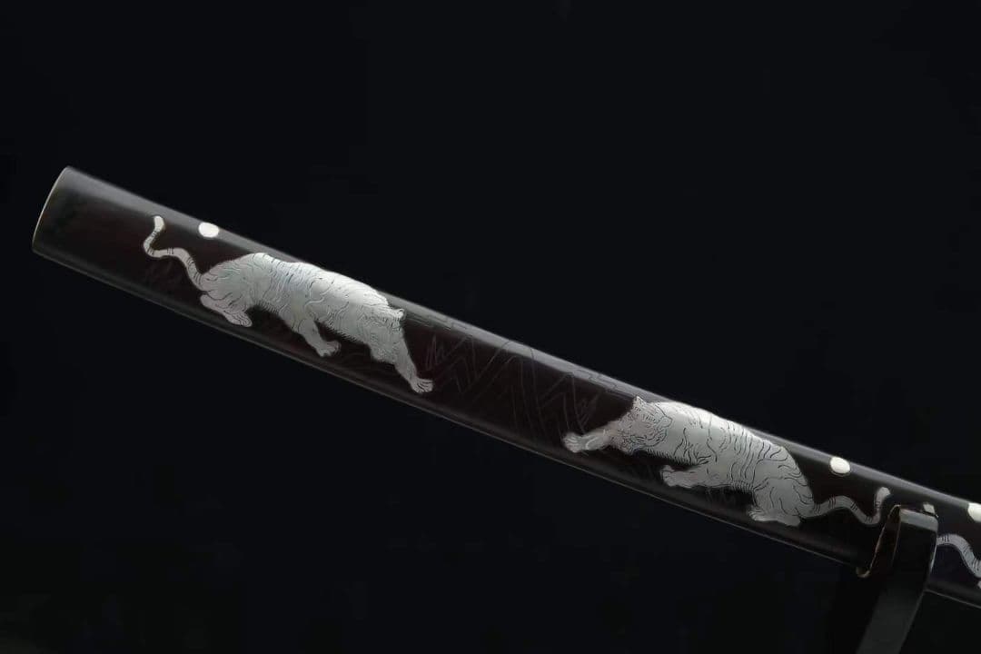 三色銅黄銅鞘「猛虎下山刀盤」武士刀 武具　刀装具　日本刀　模造刀   居合刀