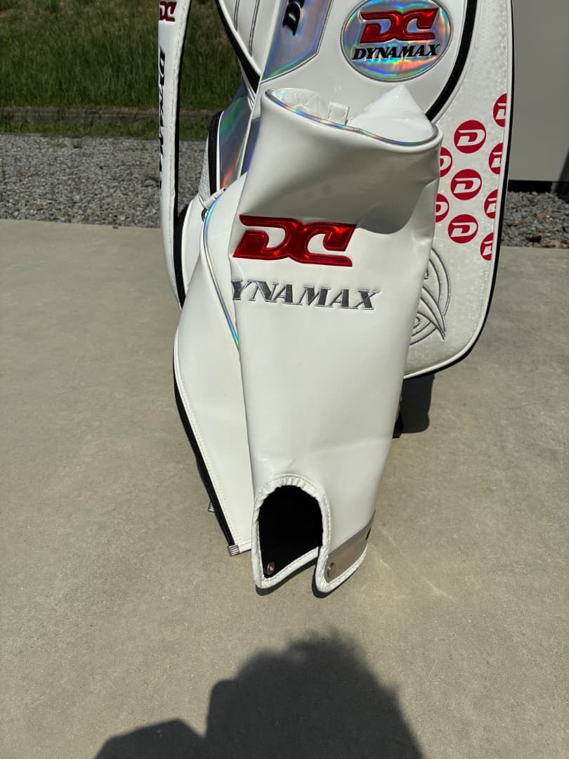ブラックフラ割【綺麗です】DYNAMAX ゴルフバッグ・キャディバッグ ホワイト