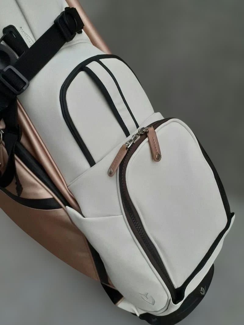 希少カラー　美品　ベゼル　キャディバッグ　VESSEL PLAYER 3.0