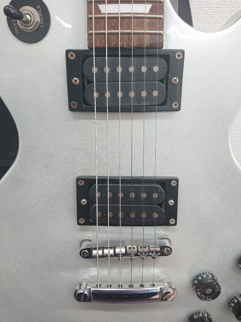 TH レスポールタイプ Photogenic エレキギター シルバー ケース付き