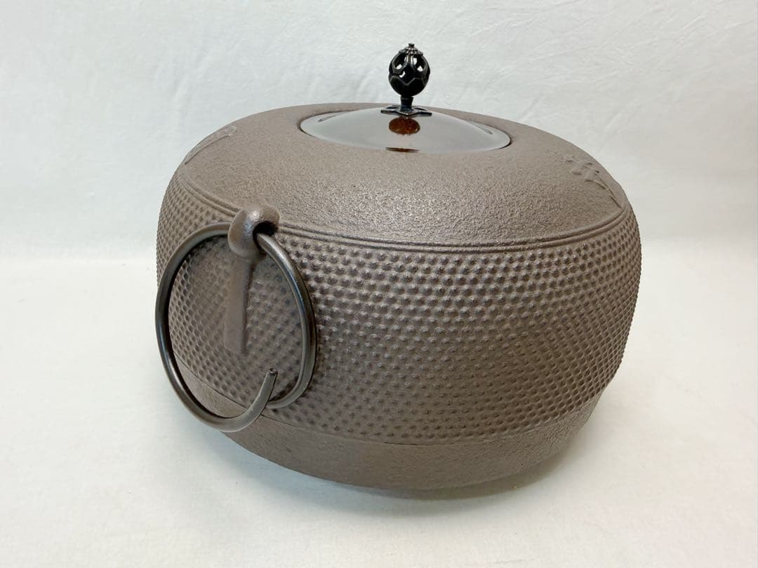 ほぼ未使用 茶道具 釜師 菊地政光造 園城寺釜 釜鐶付き 釜印 茶釜 共箱