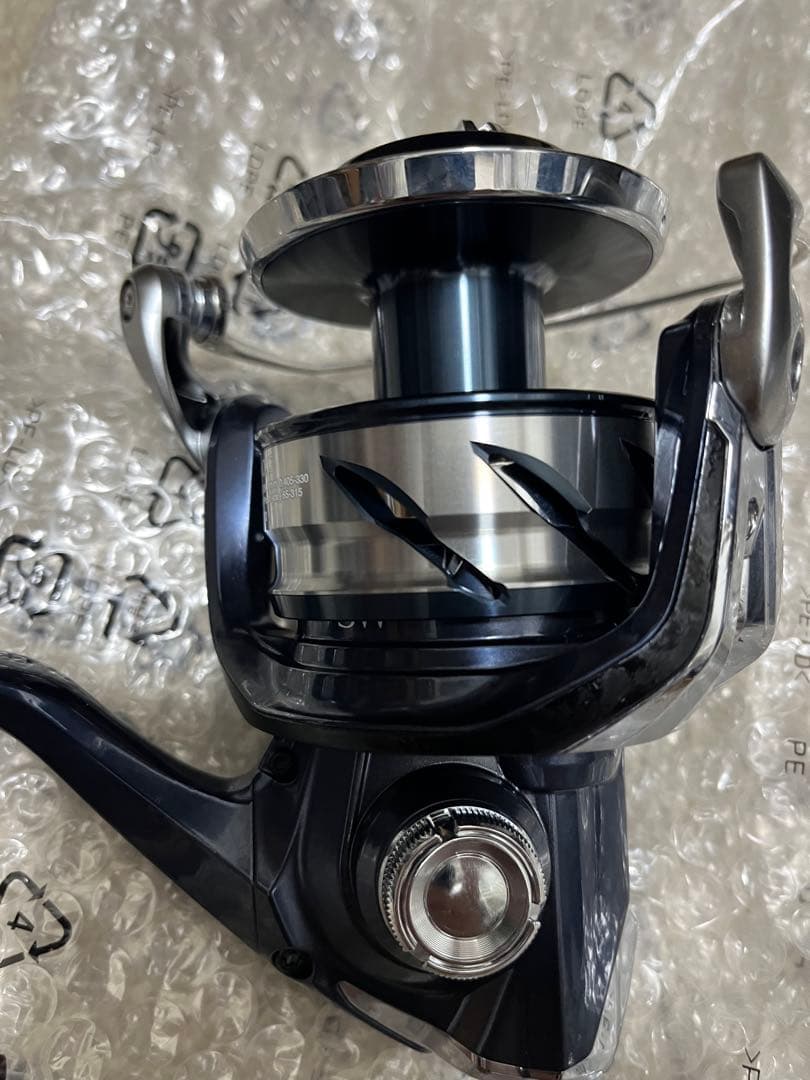 カズ　21 ツインパワー SW 14000XG SHIMANO