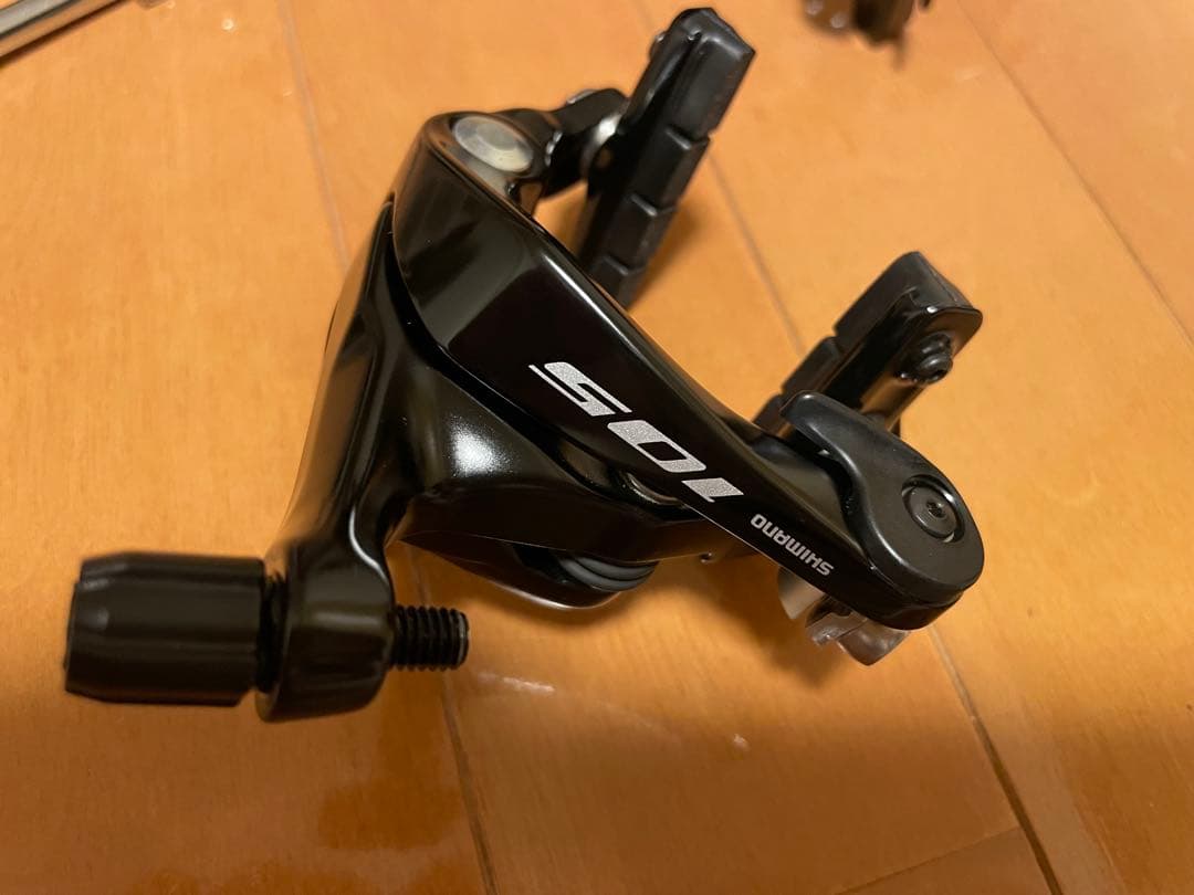 使用1回のみ★シマノ 105 キャリパーブレーキ BR-R7000 シュー新品