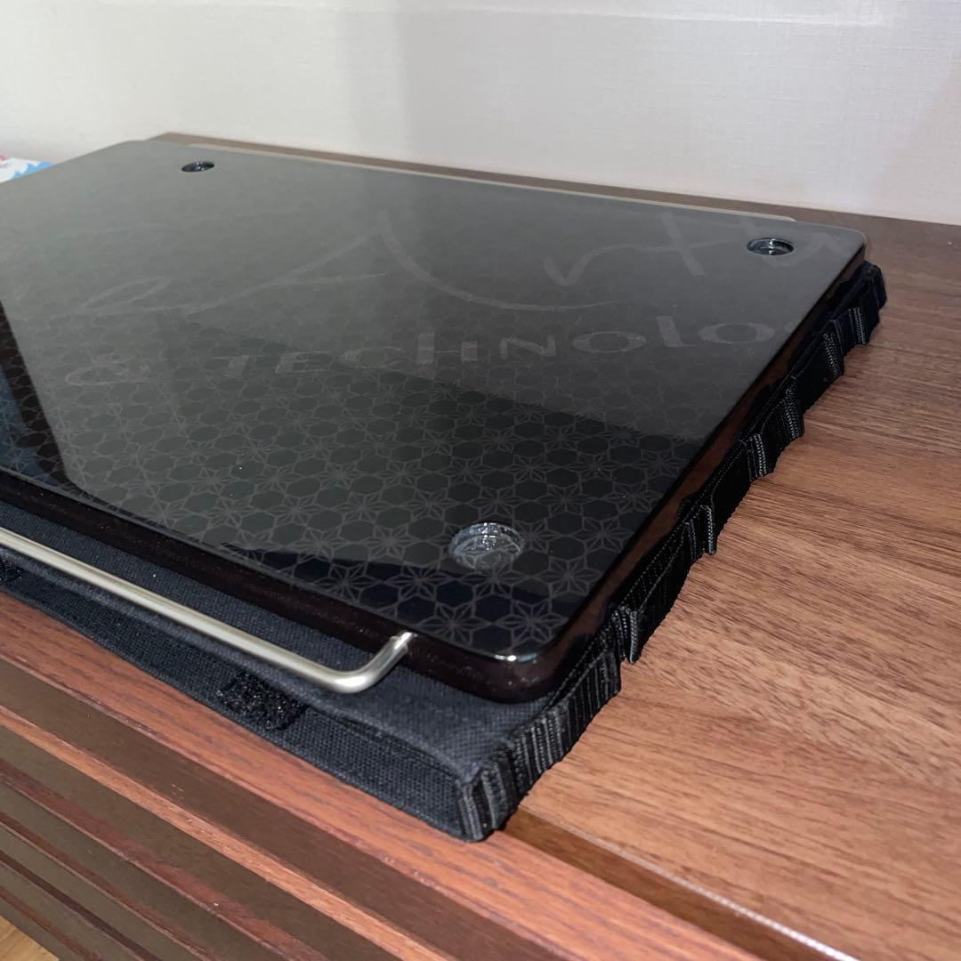 床上手　炭カラーヌルテカ　保護バッグ付き