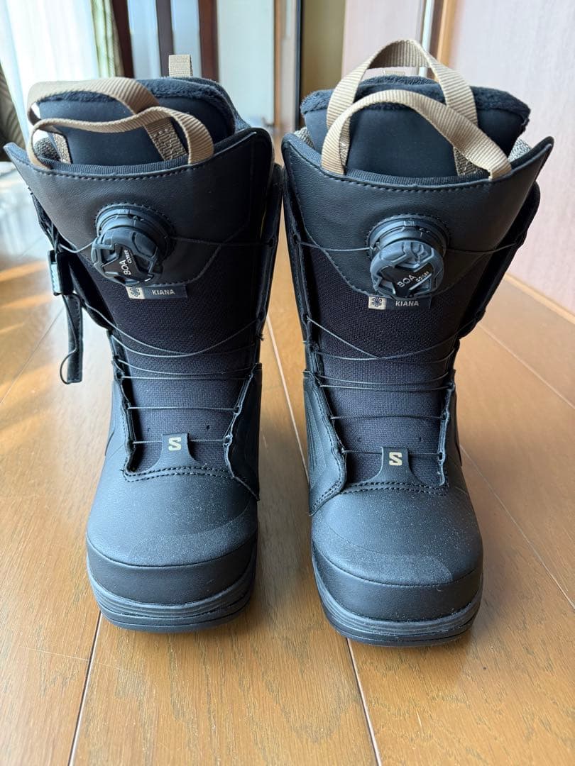 SALOMON スノーボードブーツ ブラック