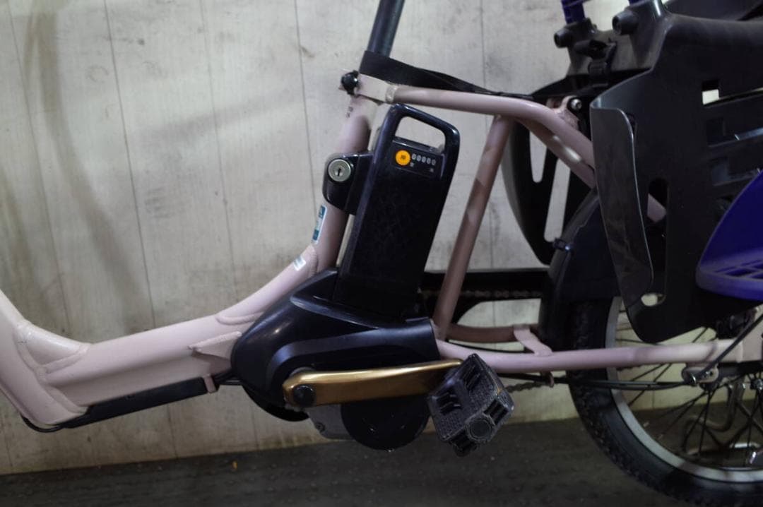 パナソニック ギュット・アニーズ BE-ELMA03AT 20型 リチウム8AH