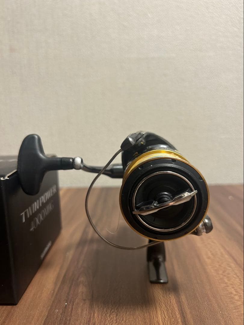 リール SHIMANO 20TWIN POWER 4000MHG