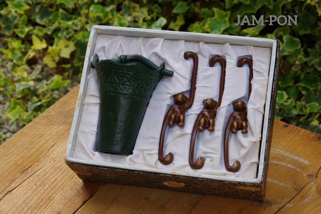 【長期保管品/当時物昭和レトロ】南部鉄器(鋳鉄/鋳物) 吊るし花器/猿手3本付き