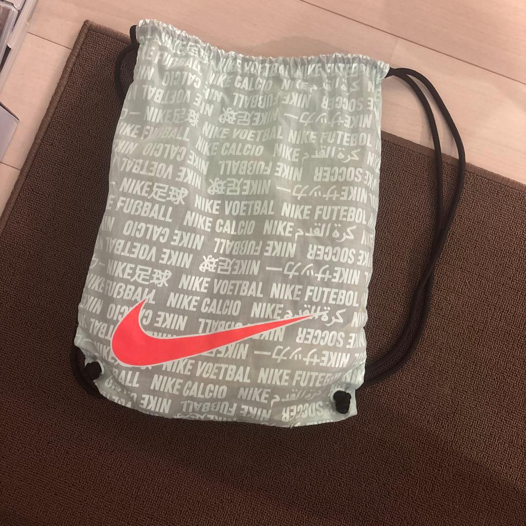 NIKEファントムGX2エリート